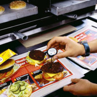 Проникающий мини-термометр Testo с удлиненным измерительным наконечником (0560 1111)