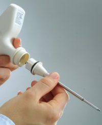 Термометр Testo 105 для пищевого сектора со стандартным измерительным наконечником