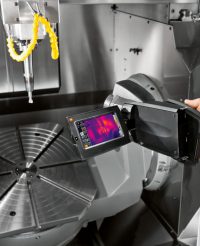 Высокоточный тепловизор с вращающейся рукояткой и откидным поворотным дисплеем Testo 885-1