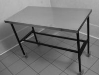 Стол смотровой
